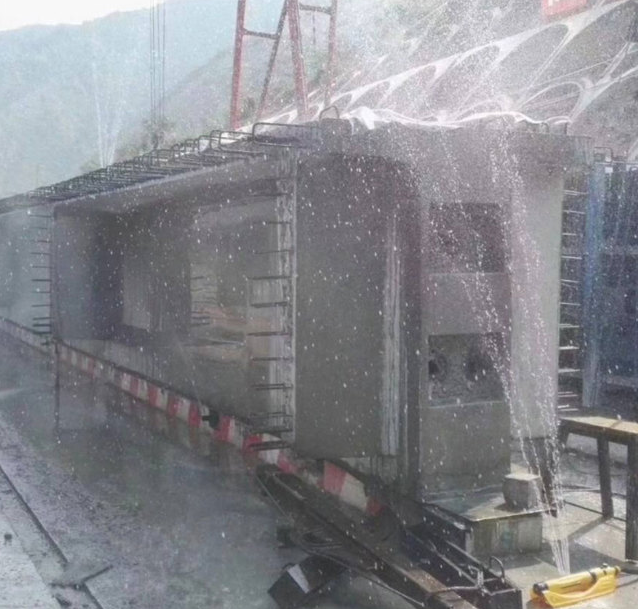 布料機(jī)、大型布料機(jī)、行走式布料機(jī)、圓筒布料機(jī)、行走式液壓布料機(jī)、移動(dòng)式液壓布料機(jī)、電動(dòng)布料機(jī)、手動(dòng)布料機(jī)、梁場專用液壓布料機(jī)